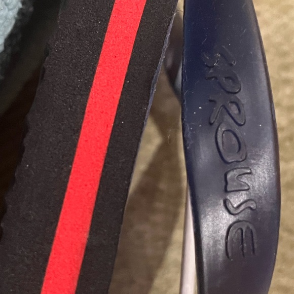 STEPHEN SPROUSE USA blue and red flip flops pool shoes. - Picture 4 of 6